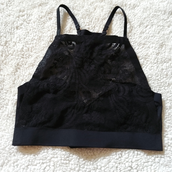 Urban Outfitters Lace Bra NWOT - Small - Picture 6 of 10